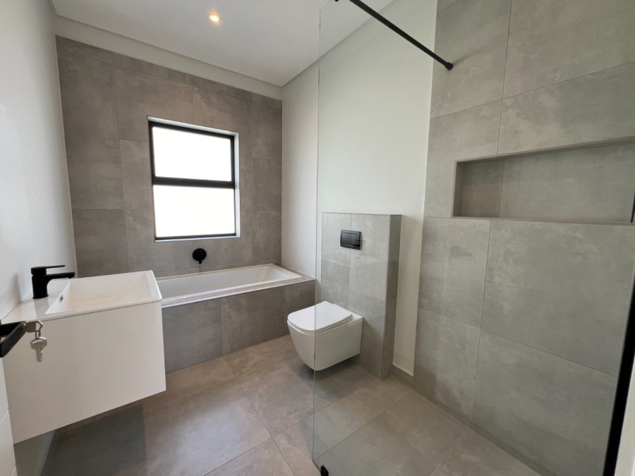 3 Bedroom Property for Sale in Sandown Western Cape